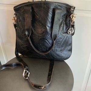 American West Shoulder Bag